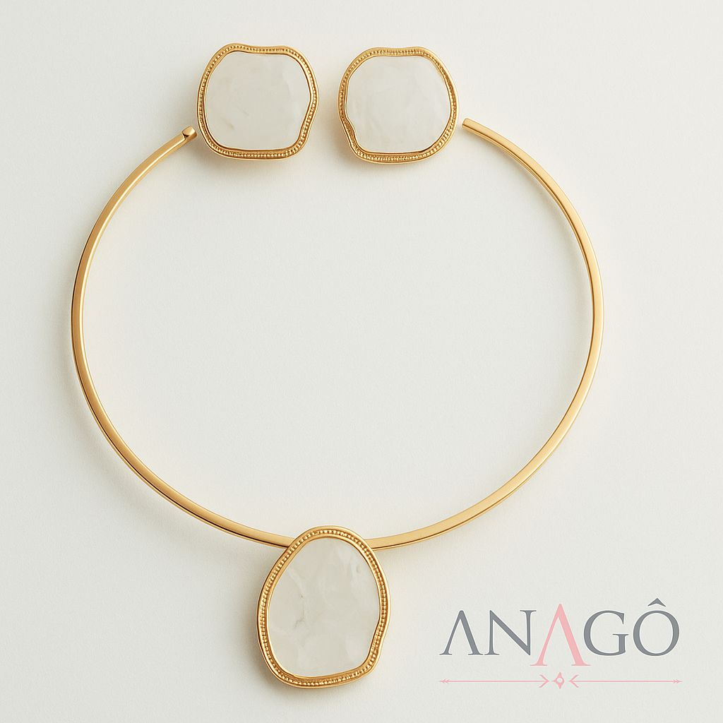 Conjunto colar aro mais brinco dourado 